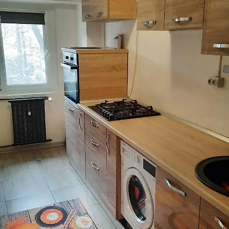 Apartment Lovely 1-room Unit, With Air Conditioning *